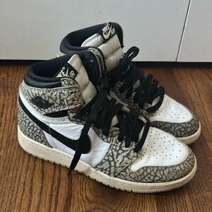 Air Jordan 1 Retro High OG White Cement Big Boy’s Size 5Y